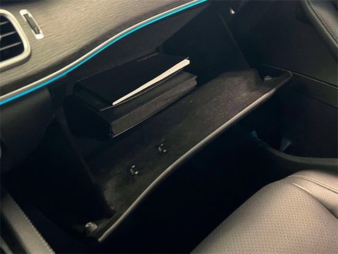 Certified 2023 Mercedes-Benz GLS 450 4MATIC image 34