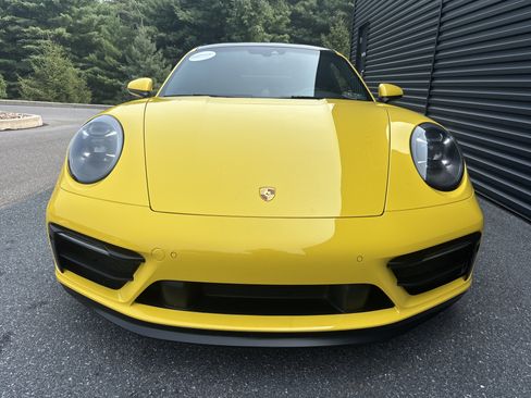 Used 2022 Porsche 911 Carrera 4 GTS AWD/4WD image 8