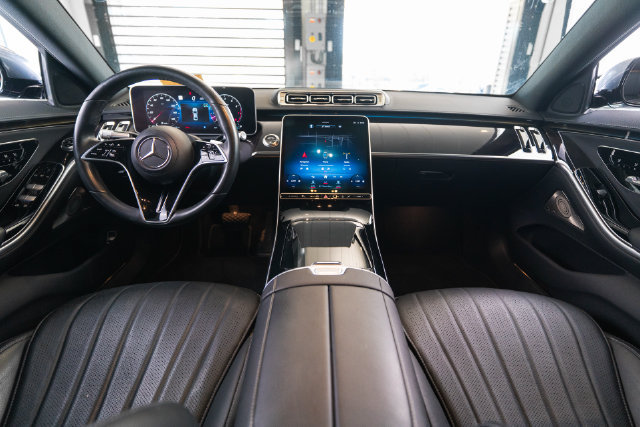 Certified 2023 Mercedes-Benz S 500 4MATIC image 11