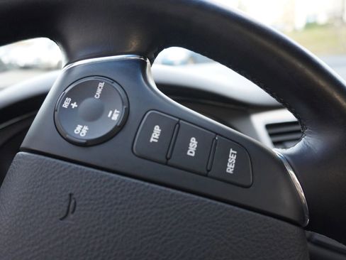 Used 2009 Hyundai Genesis 3.8 w/ Technology Pkg 4 image 23