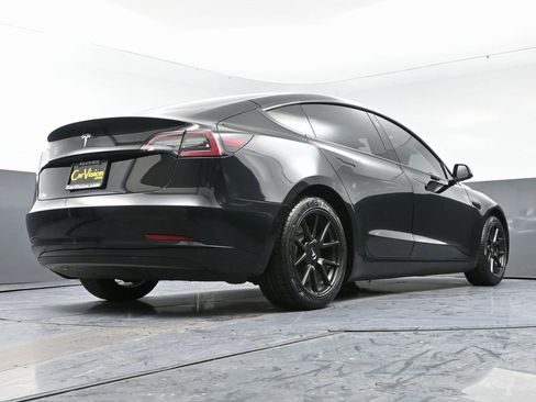 Used 2021 Tesla Model 3 Standard Range Plus image 58