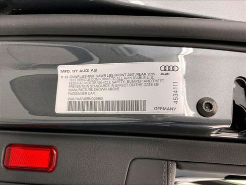 Used 2024 Audi A4 2.0T Prestige AWD/4WD image 32