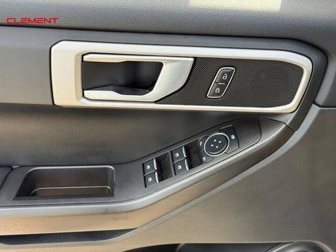 Used 2023 Ford Explorer 4WD image 21