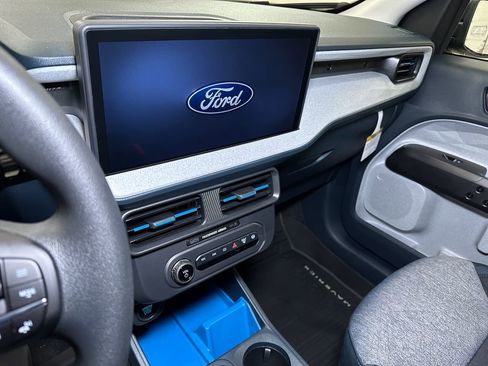 New 2025 Ford Maverick XLT w/ 4K Tow Package image 29