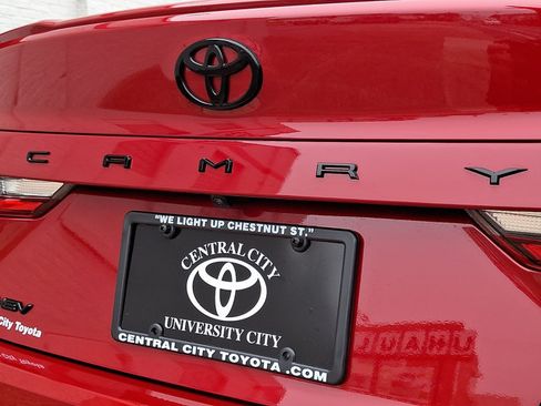 Certified 2026 Toyota Camry SE w/ Convenience Package FWD image 32