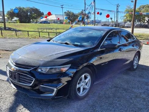 Used 2018 Chevrolet Malibu LS FWD image 3