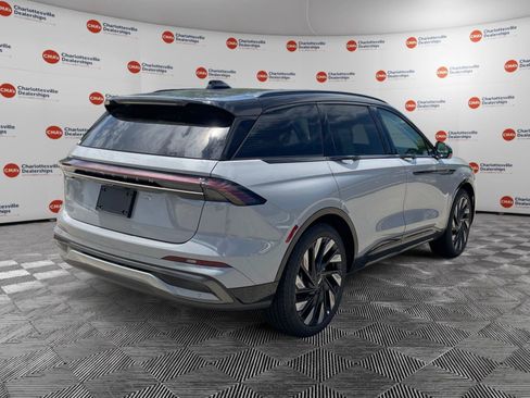 New 2026 Lincoln Nautilus Reserve w/ Jet Appearance Package AWD/4WD image 5