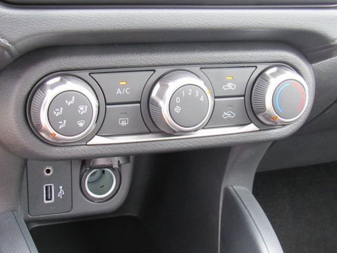 New 2025 Nissan Versa S w/ Trunk Package FWD image 22