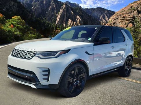 Used 2023 Land Rover Discovery Metropolitan Edition AWD/4WD image 5