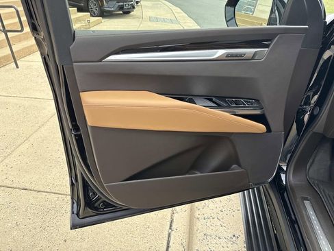 New 2026 Cadillac Escalade Luxury w/ LPO, Floor Liner Package image 13