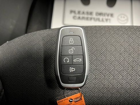 Used 2023 Buick Encore GX Select w/ Sport Touring Package image 45