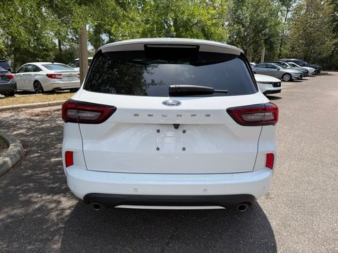 Used 2023 Ford Escape ST-Line w/ Tech Pack #1 FWD image 5