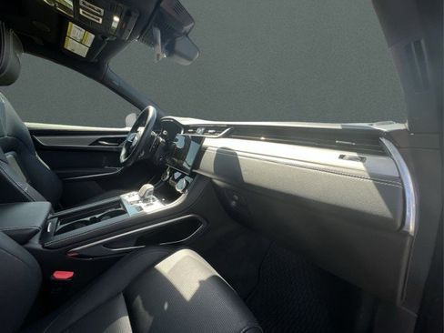 Used 2025 Jaguar F-PACE R-Dynamic S image 24