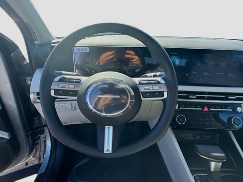 New 2026 Hyundai Tucson SEL image 8