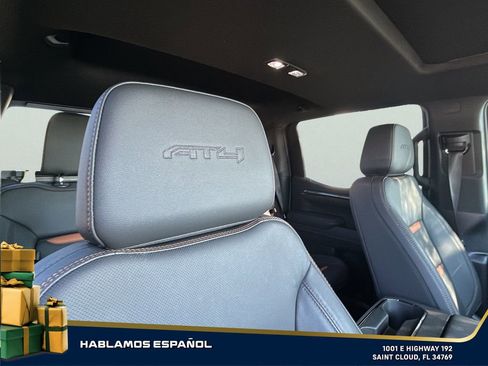 Used 2025 GMC Sierra 1500 AT4 w/ AT4 Premium Package image 33