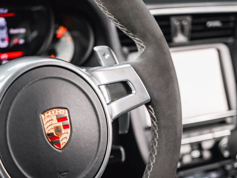 Used 2015 Porsche 911 GT3 RWD image 36