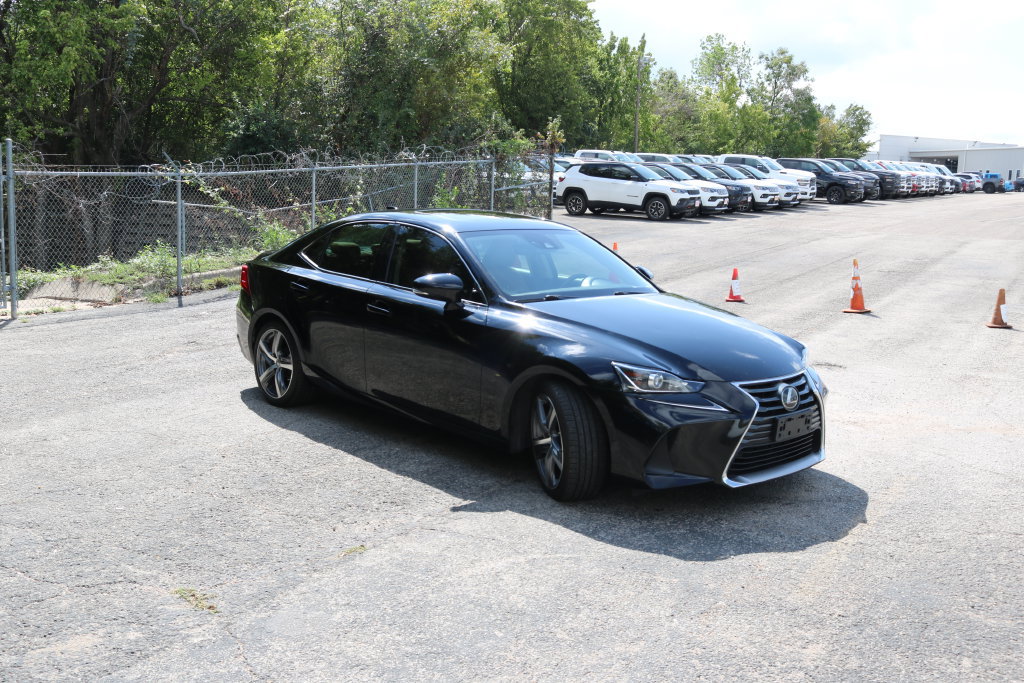 Used 2019 Lexus IS 300 w/ Premium Package RWD image 7