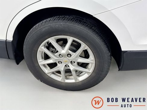 Used 2024 Chevrolet Equinox LT image 32