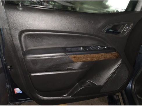 Used 2019 GMC Canyon Denali image 26