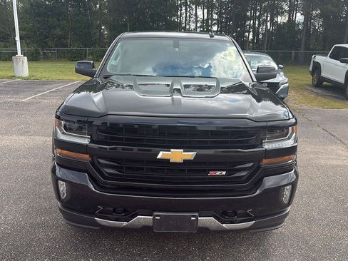 Used 2019 Chevrolet Silverado 1500 LT w/ All Star Edition AWD/4WD image 8
