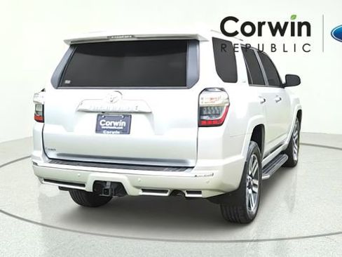 Used 2022 Toyota 4Runner Limited AWD/4WD image 7
