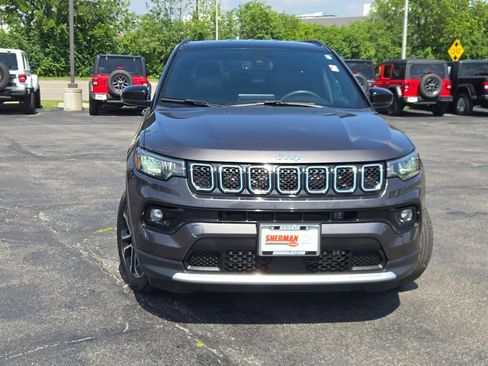 Certified 2024 Jeep Compass Limited AWD/4WD image 5