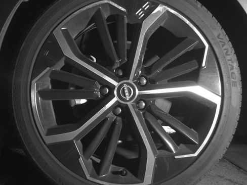 Used 2025 Nissan Altima 2.5 SR image 12