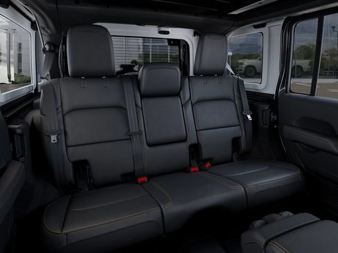 New 2025 Jeep Wrangler Unlimited Sahara w/ Safety Group AWD/4WD image 16