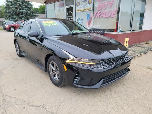 Used 2023 Kia K5 LXS FWD image 3