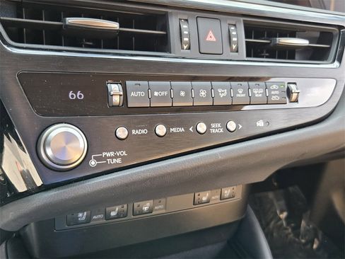 Used 2023 Lexus ES 350 w/ Premium Package image 20