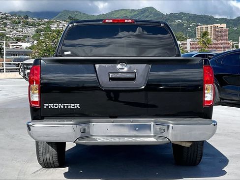 Used 2016 Nissan Frontier S RWD image 5