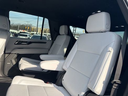 Used 2025 Chevrolet Tahoe Premier image 30