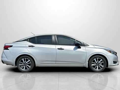 Used 2025 Nissan Versa S w/ S Plus Package image 3