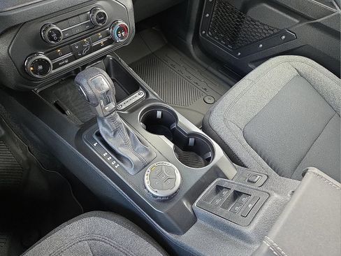 New 2025 Ford Bronco 4-Door w/ Sasquatch Package AWD/4WD image 25