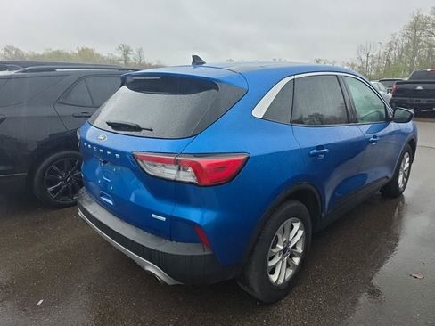 Used 2020 Ford Escape SE FWD image 12