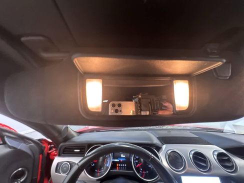 Used 2023 Ford Mustang Premium image 33