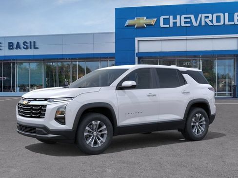 New 2026 Chevrolet Equinox LT AWD/4WD image 2