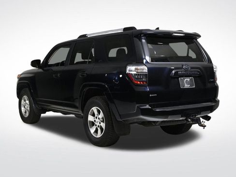 Used 2020 Toyota 4Runner 2WD image 3