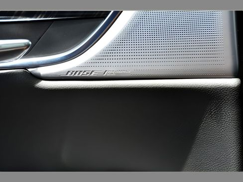 Certified 2023 Cadillac XT6 Premium Luxury w/ Technology Package FWD image 20