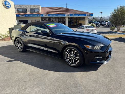 Used 2017 Ford Mustang Premium RWD image 3