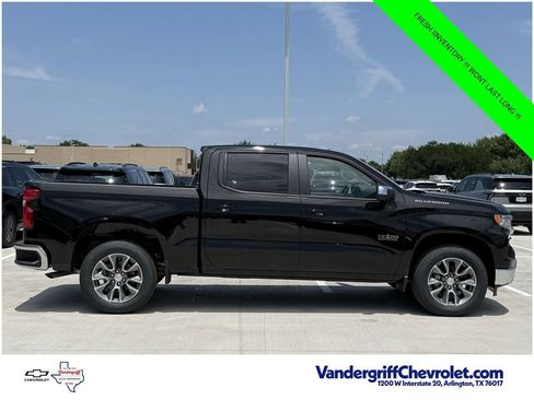 New 2026 Chevrolet Silverado 1500 LT w/ Texas Edition Plus RWD image 3