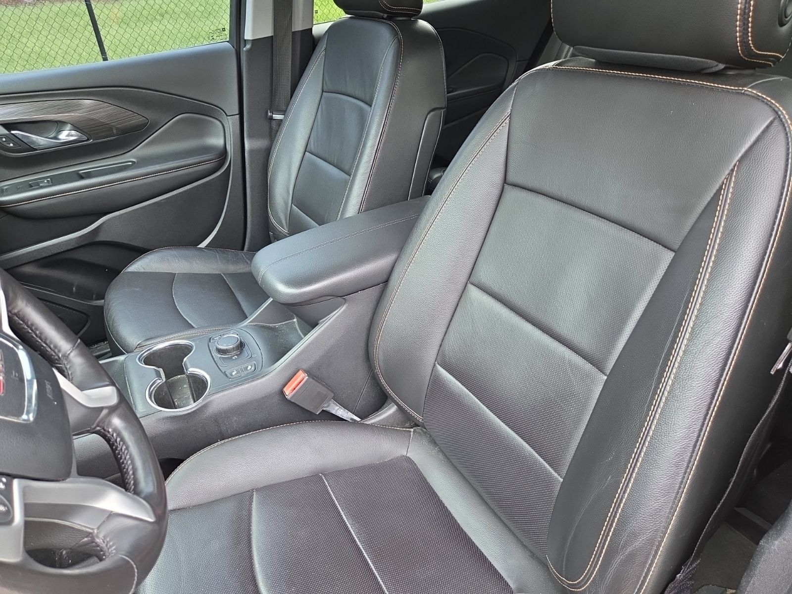 Used 2019 GMC Terrain SLT w/ Preferred Package FWD image 17