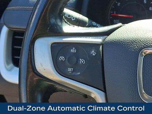 Used 2020 GMC Terrain SLE w/ Driver Convenience Package AWD/4WD image 7