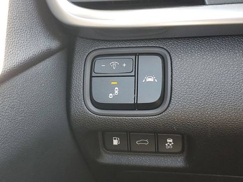 Used 2019 Kia Optima S FWD image 17