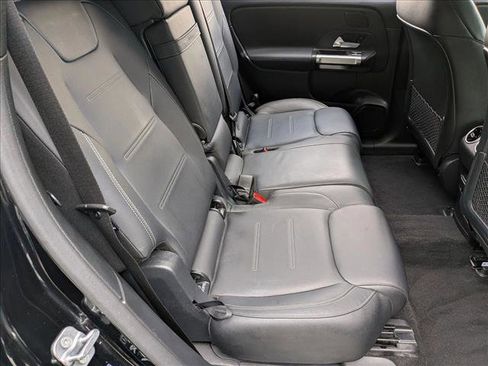 Certified 2023 Mercedes-Benz EQB 300 4MATIC image 20