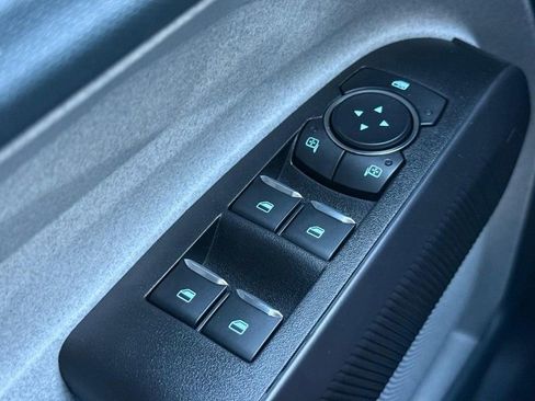 New 2025 Ford Maverick XLT w/ Equipment Group 301A image 17