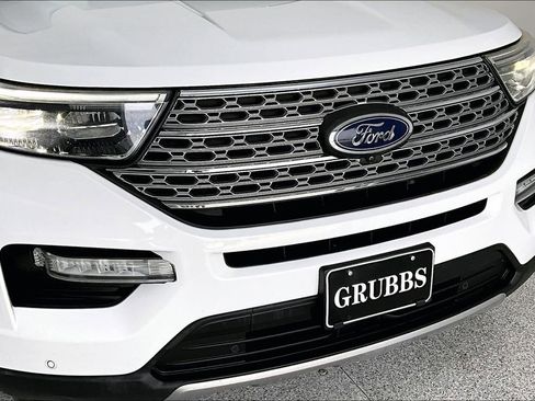 Used 2020 Ford Explorer Limited RWD image 38