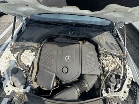 Used 2023 Mercedes-Benz C 300 Sedan image 16