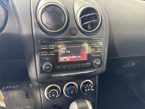 Used 2014 Nissan Rogue S w/ Convenience Package image 17