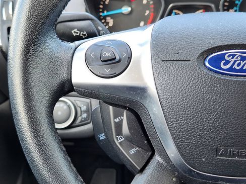 Used 2016 Ford Escape Titanium w/ Equipment Group 301A AWD/4WD image 17
